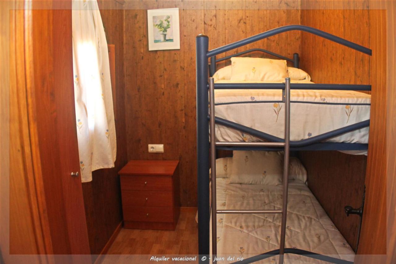 Bungalow Curro Pareja 97 โกนิล เด ลาฟรอนเตรา ภายนอก รูปภาพ