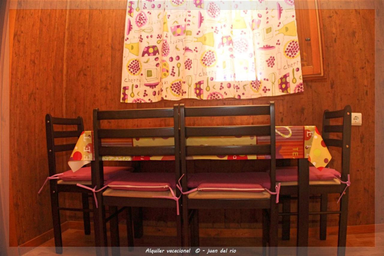 Bungalow Curro Pareja 97 โกนิล เด ลาฟรอนเตรา ภายนอก รูปภาพ
